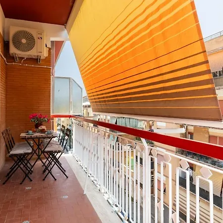 Tommy Sun House *