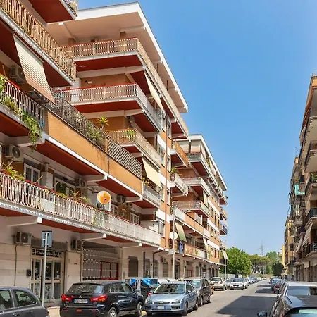 Tommy Sun House Appartement Ostie
